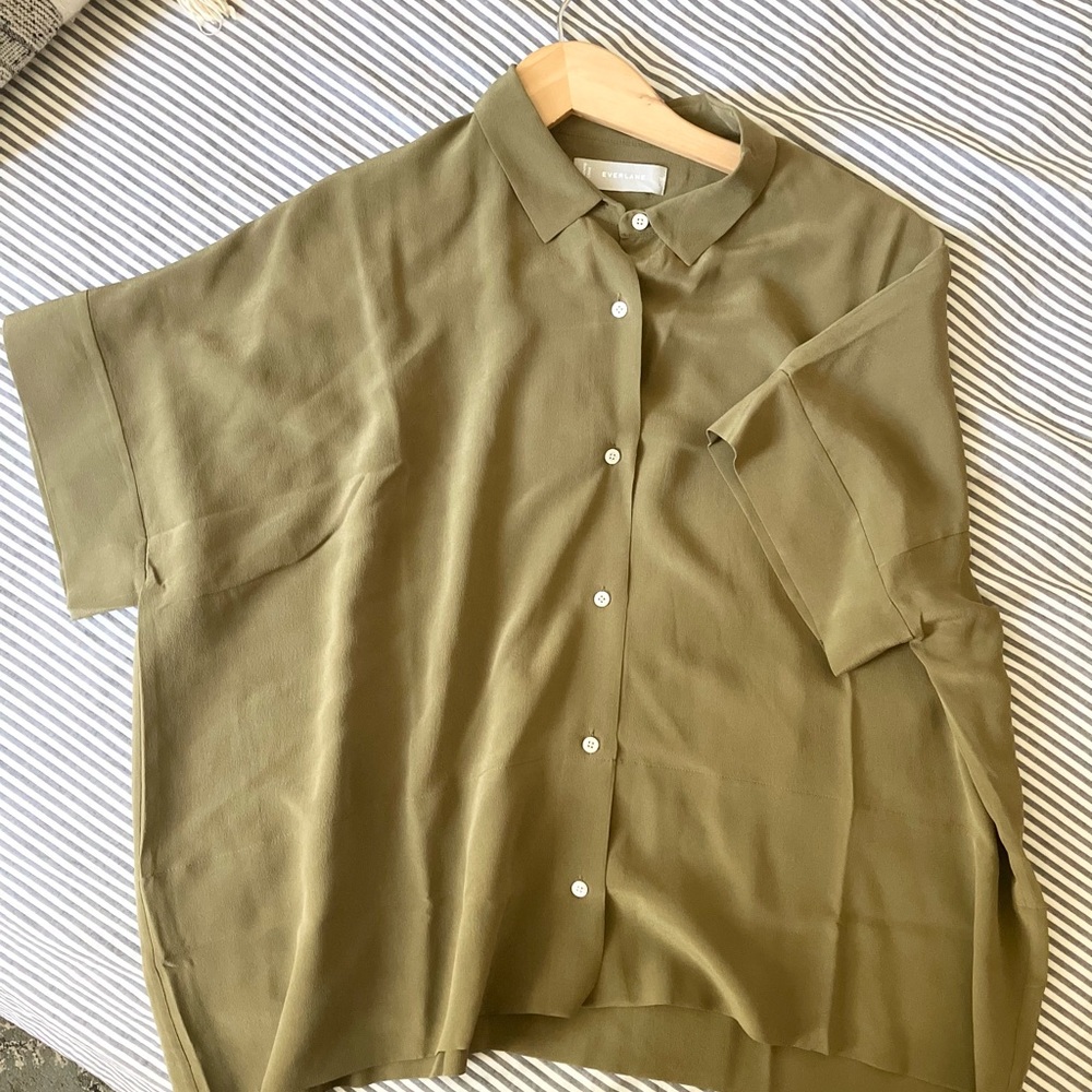 The Clean Silk Short-Sleeve Square blouse.